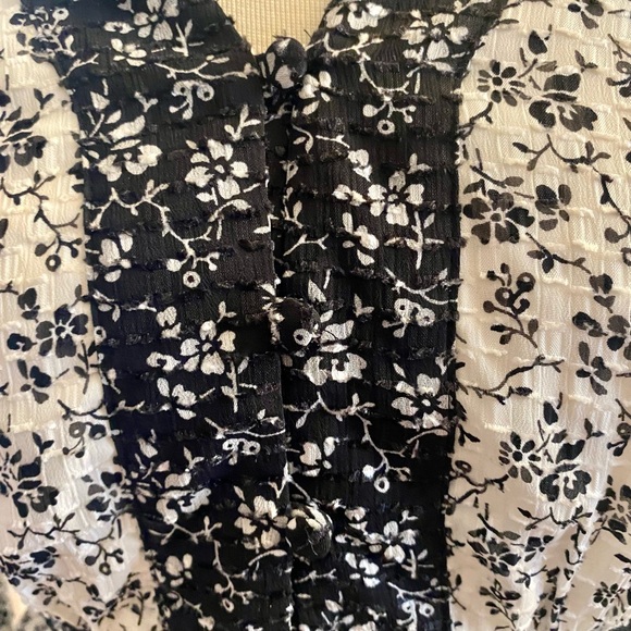 Madewell floral blouse - Picture 5 of 11